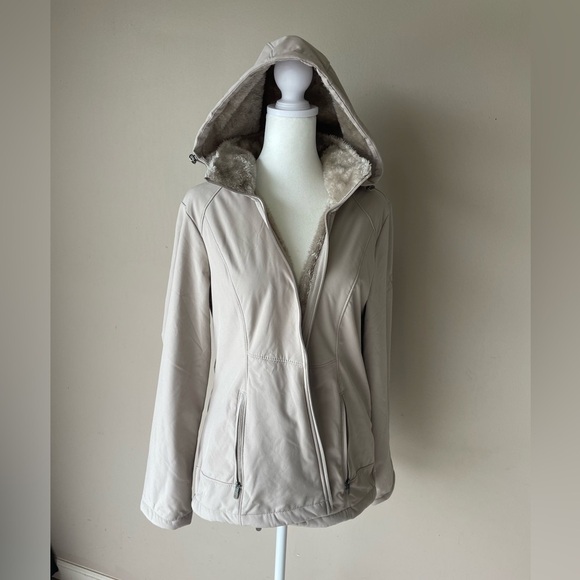 Women's Zeroxposur Hooded All Climate Waterproof Jacket - Sz. M - Picture 1 of 6